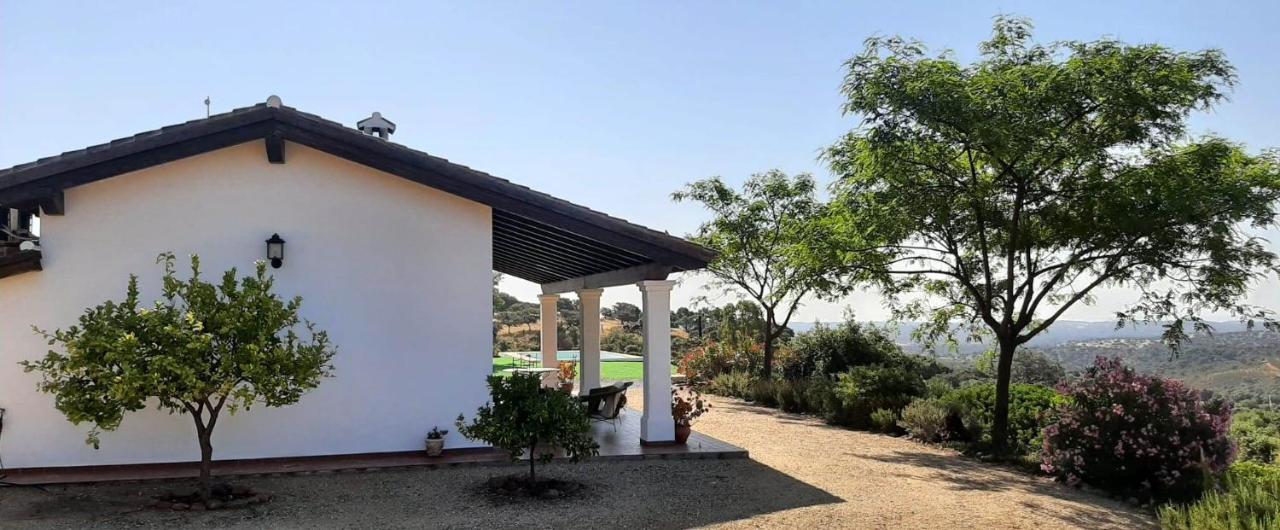 Casa Rural La Aulaga エル・カスティージョ・デ・ラス・グアルダス エクステリア 写真